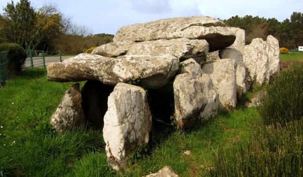 Kermario site – dolmen