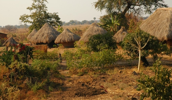 Zambia – Village near the « tarmac »