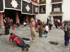 Pilgrims – Jokhang Temple