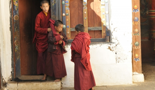 Chimi temple – Monks