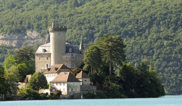 Annecy lake – Duingt castle