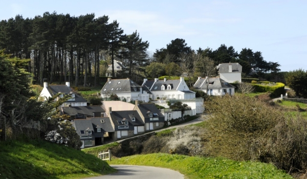 Properties of Belle-Île