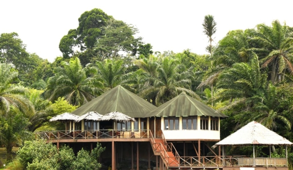 Loango main lodge